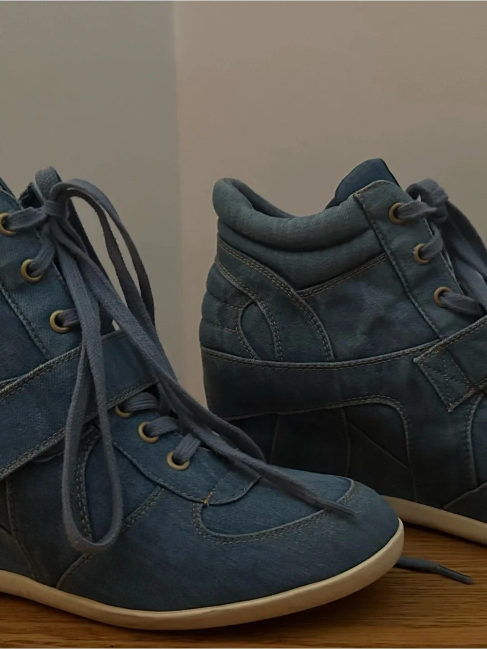 Women's Size 10 US Bowie Denim Wedge Sneakers